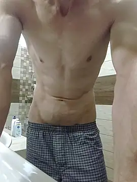 Snapshot of Nakedfanboy chatting on 07/21/26, 02:29 Nakedfanboy online show from 07/21/26, 02:29