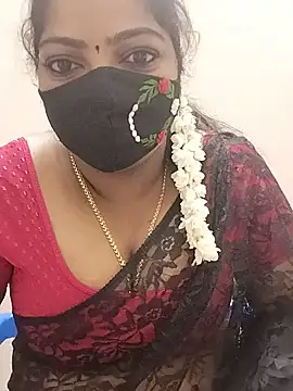Snapshot of Sindhu-31 chatting on 06/11/26, 02:47 Sindhu-31 online show from 06/11/26, 02:47