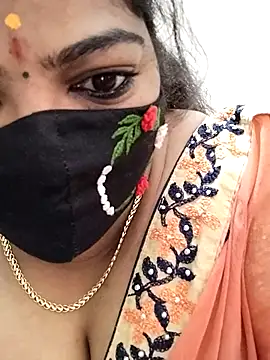 Snapshot of Sindhu-31 chatting on 07/09/26, 04:57 Sindhu-31 online show from 07/09/26, 04:57