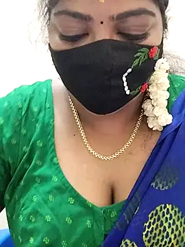 Snapshot of Sindhu-31 chatting on 06/30/26, 05:40 Sindhu-31 online show from 06/30/26, 05:40