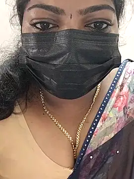 Snapshot of Sindhu-31 chatting on 05/31/26, 06:19 Sindhu-31 online show from 05/31/26, 06:19