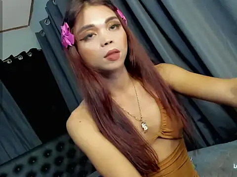 Snapshot of Valentina_lust chatting on 07/14/26, 10:21 Valentina lust online show from 07/14/26, 10:21