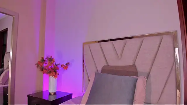 KatherinSky online show from 06/11/26, 12:32