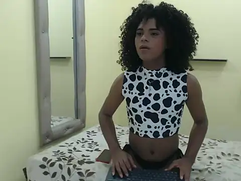 minychip femboy online show from 05/27/26, 06:37