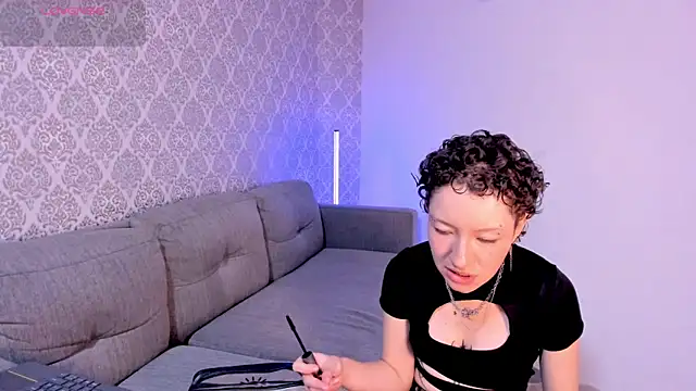 NohaCooper online show from 06/09/26, 08:32