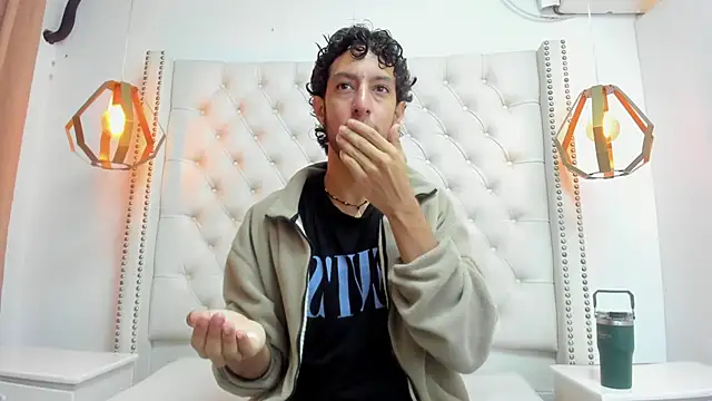 LEO SANZ66 online show from 06/16/26, 12:16