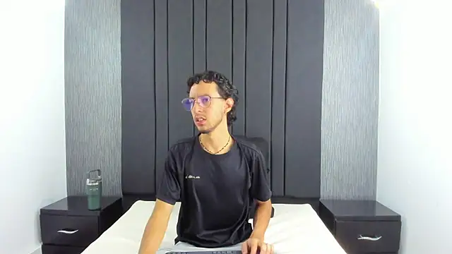 LEO SANZ66 online show from 07/07/26, 12:20