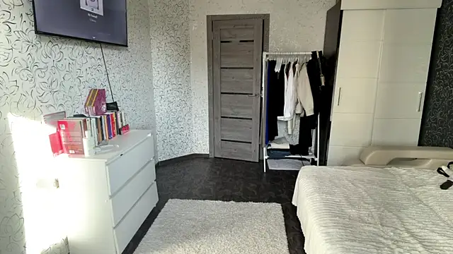 cuteshowy online show from 06/02/26, 10:37