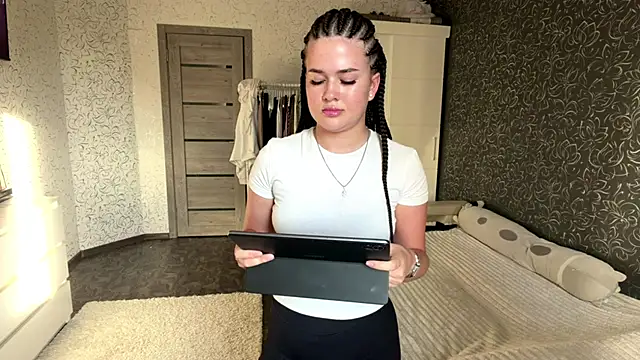 cuteshowy online show from 07/02/26, 11:38