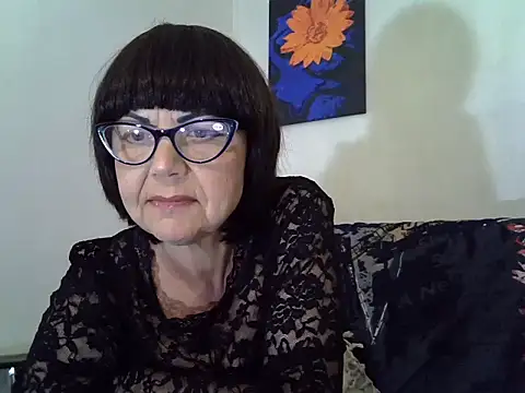 Snapshot of Marys3773 chatting on 06/17/26, 04:17 Marys3773 online show from 06/17/26, 04:17