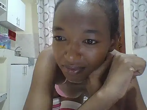 Miss lavagirl online show from 07/07/26, 06:47