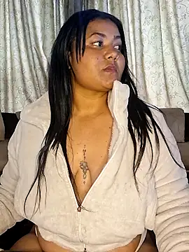 Snapshot of DEISY_8670 chatting on 05/31/26, 09:04 DEISY 8670 online show from 05/31/26, 09:04