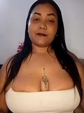 Snapshot of DEISY_8670 chatting on 07/06/26, 09:50 DEISY 8670 online show from 07/06/26, 09:50