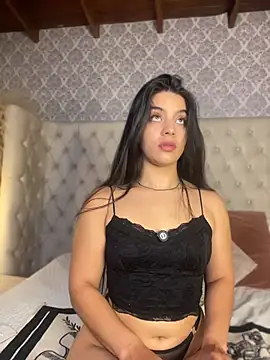 Amel Rosse online show from 06/23/26, 03:32