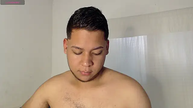 Snapshot of nicolas_cr1 chatting on 06/04/26, 07:40 nicolas cr1 online show from 06/04/26, 07:40