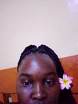 Keilyyne online show from 06/12/26, 02:04