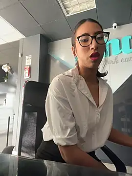 LacyLureXXX online show from 07/13/26, 09:14