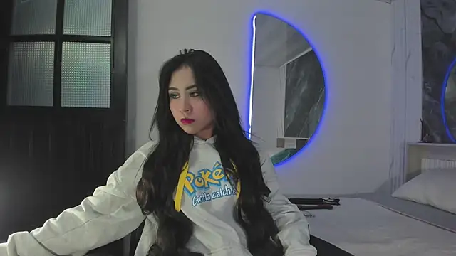 Snapshot of Kitty-Alice chatting on 05/31/26, 03:23 Kitty-Alice online show from 05/31/26, 03:23