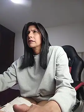 Samantha01 Rosse01 online show from 06/03/26, 09:08