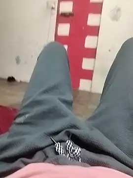 bossmagi online show from 11/11/25, 10:21