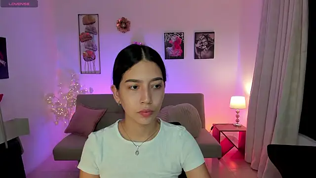 Snapshot of Dream_saray chatting on 07/08/26, 11:49 Dream saray online show from 07/08/26, 11:49