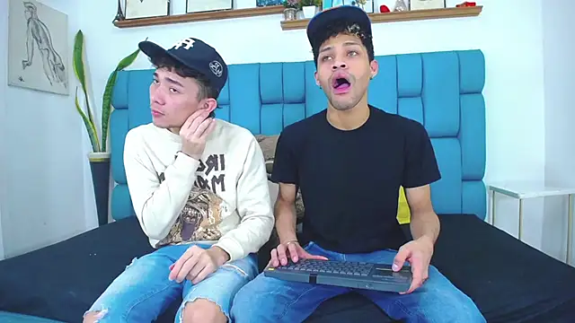 STRANGER BOYS online show from 06/27/26, 11:11