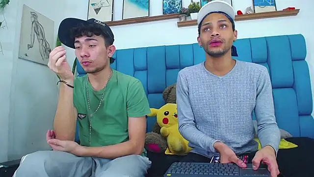 STRANGER BOYS online show from 07/06/26, 12:06