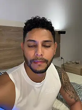aron taylor29 online show from 05/26/26, 12:31