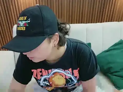 feelena mysoull online show from 06/11/26, 02:58