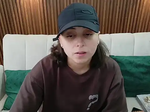 feelena mysoull online show from 06/14/26, 04:52