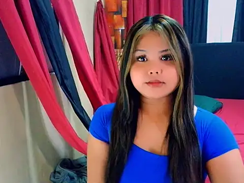 Snapshot of selena_lust chatting on 05/26/26, 01:47 selena lust online show from 05/26/26, 01:47