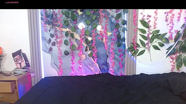 Snapshot of maria_robin_ chatting on 07/10/26, 03:17 maria robin online show from 07/10/26, 03:17