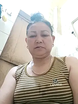 Snapshot of Orio-baby chatting on 06/17/26, 01:21 Orio-baby online show from 06/17/26, 01:21