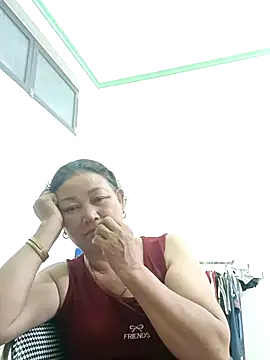 Snapshot of Orio-baby chatting on 06/25/26, 12:32 Orio-baby online show from 06/25/26, 12:32