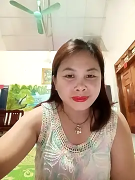 -Piieo11- online show from 05/29/26, 03:01