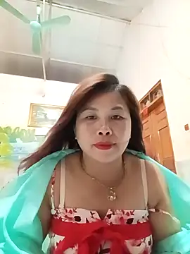 -Piieo11- online show from 05/28/26, 01:06