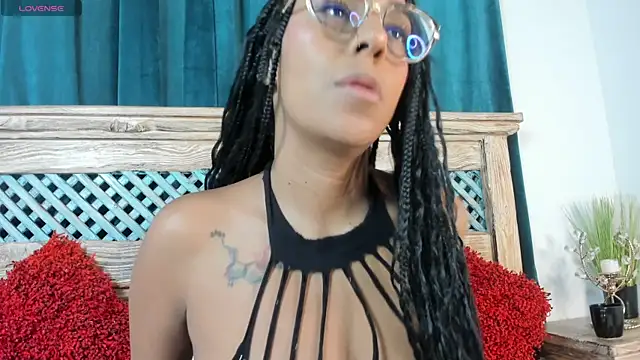Snapshot of PriscilaCooper_ chatting on 05/30/26, 07:19 PriscilaCooper online show from 05/30/26, 07:19