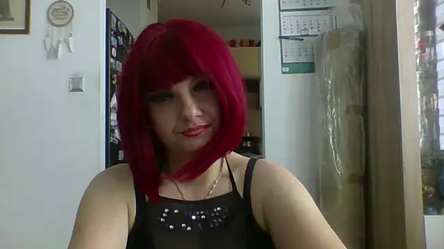 Snapshot of MeganFlirt chatting on 05/28/26, 09:38 MeganFlirt online show from 05/28/26, 09:38