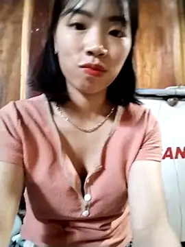 Snapshot of luxury_196 chatting on 06/11/26, 01:05 luxury 196 online show from 06/11/26, 01:05
