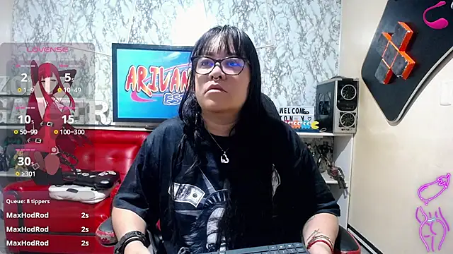 Snapshot of Xander_Taylor__ chatting on 06/12/26, 03:26 Xander Taylor online show from 06/12/26, 03:26