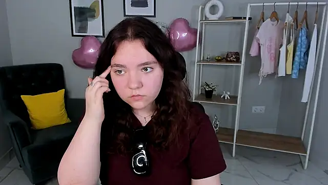 Angela Adams  online show from 05/29/26, 01:39