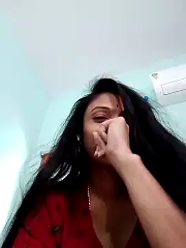 Snapshot of Megha-Telugu22 chatting on 05/29/26, 09:26 Megha-Telugu22 online show from 05/29/26, 09:26
