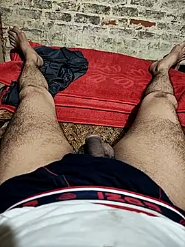 reshmahotcpl00 online show from 07/02/26, 04:57