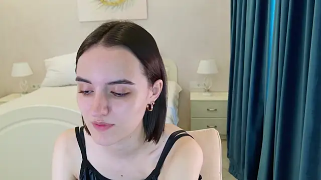 Daisy Heart online show from 06/19/26, 04:07