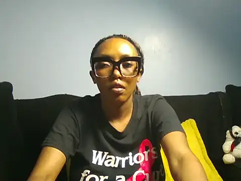 Snapshot of prettycaterina chatting on 06/03/26, 08:02 prettycaterina online show from 06/03/26, 08:02