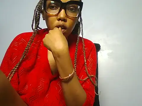 Snapshot of prettycaterina chatting on 06/24/26, 09:45 prettycaterina online show from 06/24/26, 09:45