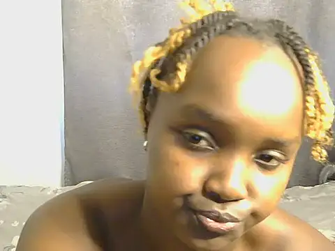 Snapshot of chelsy_doll chatting on 05/28/26, 11:38 chelsy doll online show from 05/28/26, 11:38