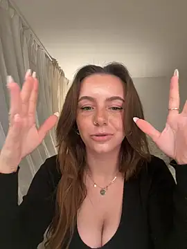 Cherry-Bean online show from 06/15/26, 04:39