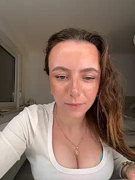 Cherry-Bean online show from 06/04/26, 06:12
