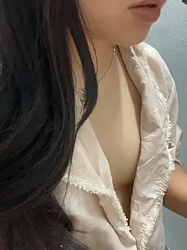 Ellie18 online show from 05/30/26, 02:34